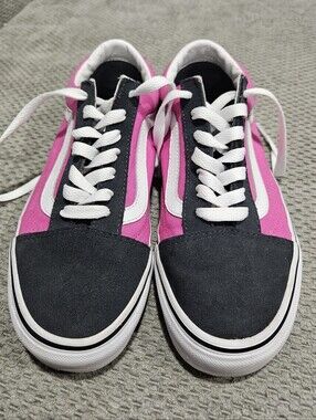 Like New! Vans Old Skool Classic Shoes, Size 7